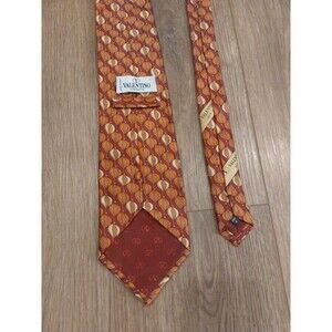 Valentino Cravatte Maroon Silk Deco Pattern Tie